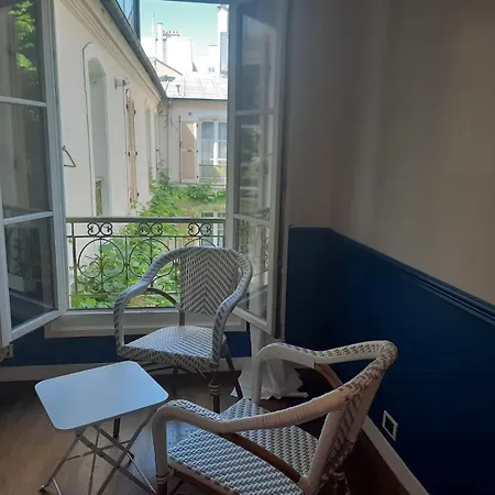 D'hotes Calmes Sur Jardin Batignolles Penzion Paříž