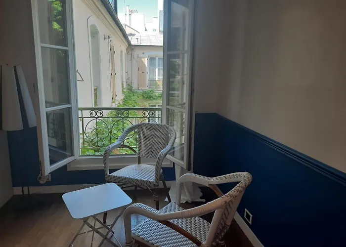 D'hotes Calmes Sur Jardin Batignolles Гостевой дом Париж